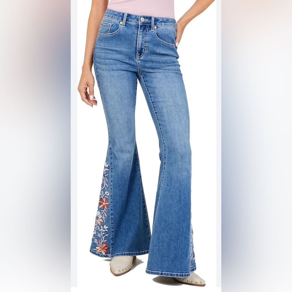 ALTAR'D STATE Women's High Rise Jeans, Ripped Denim with Button Closure